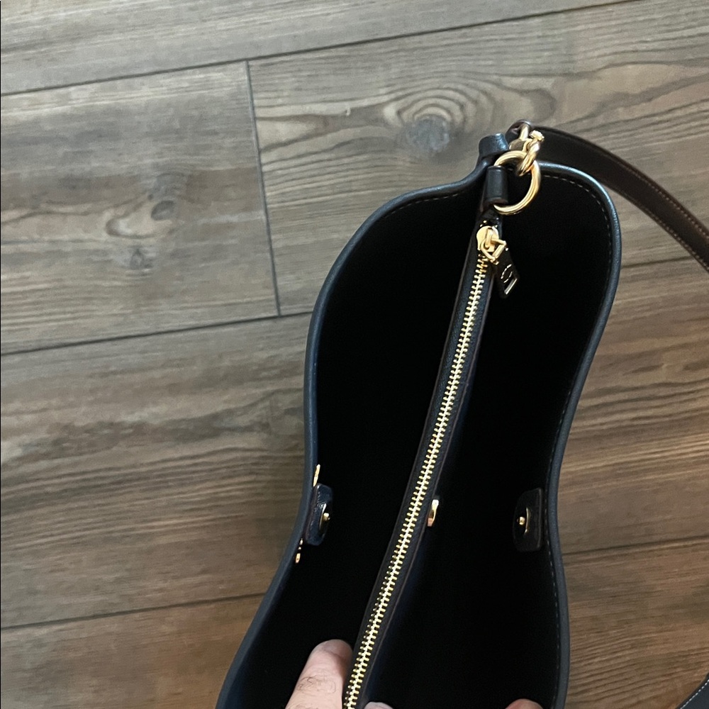 NWOT Coach Molly Bucket Crossbody Bag in Denim Signature Fabric - Picture 9 of 12